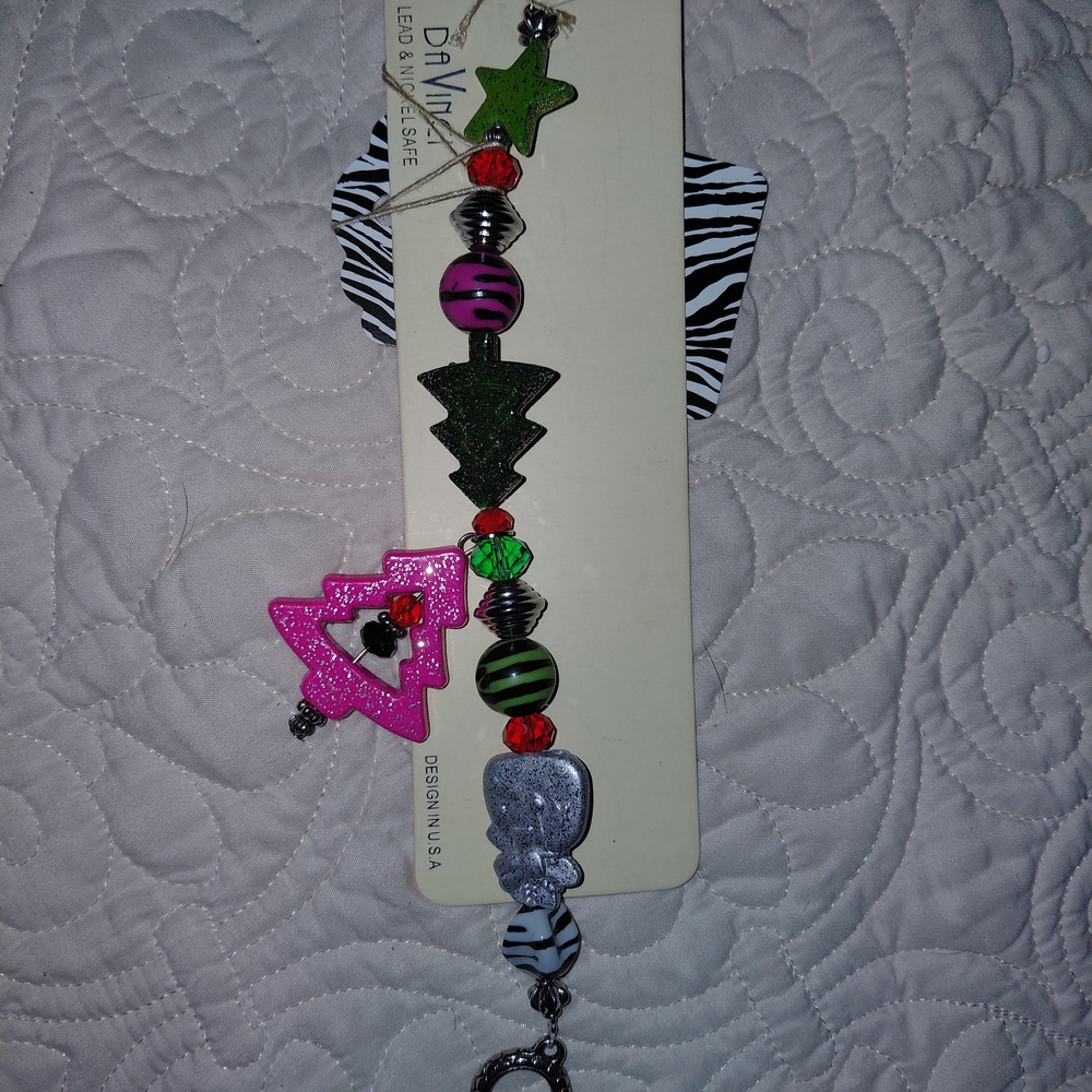 DaVinci Festive Charm Bracelet - Pink, Green, Silver